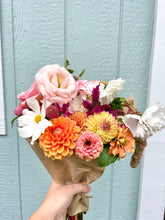 Load image into Gallery viewer, 2026 Bouquet Subscription