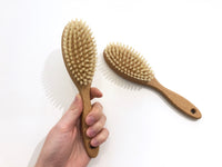 Oval Wood Hairbrush (vegan)