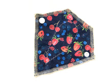 Load image into Gallery viewer, Cloth Menstrual Pads (Thong - Moderate)